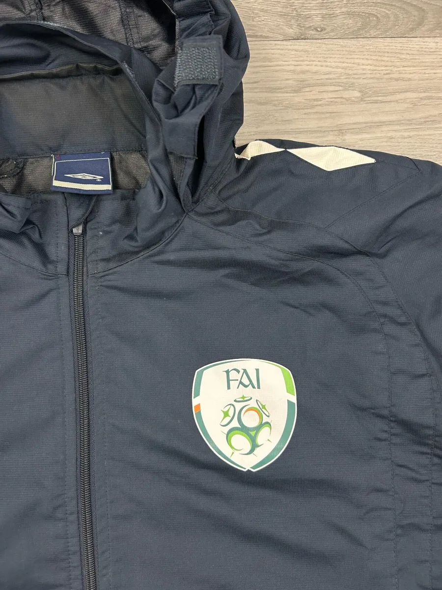 Vintage 00s Umbro Ireland Rain Jacket Mens Medium - Image 3