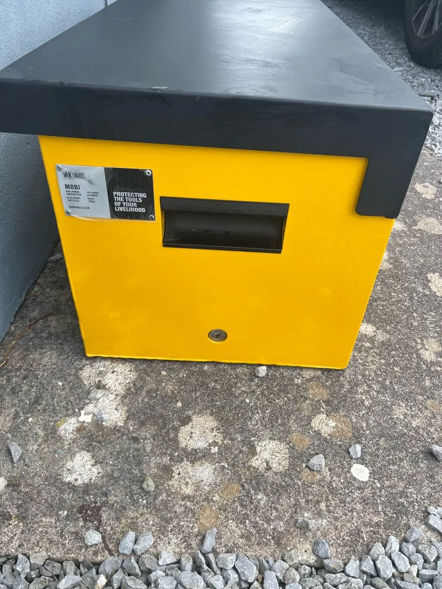 Steel site tool box - Image 3