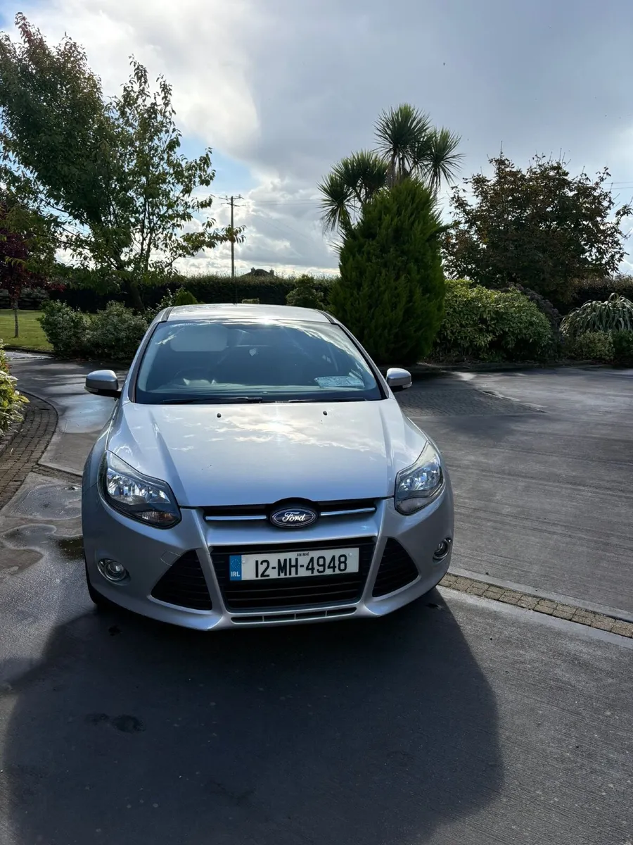 Ford Focus 2012 - Image 2