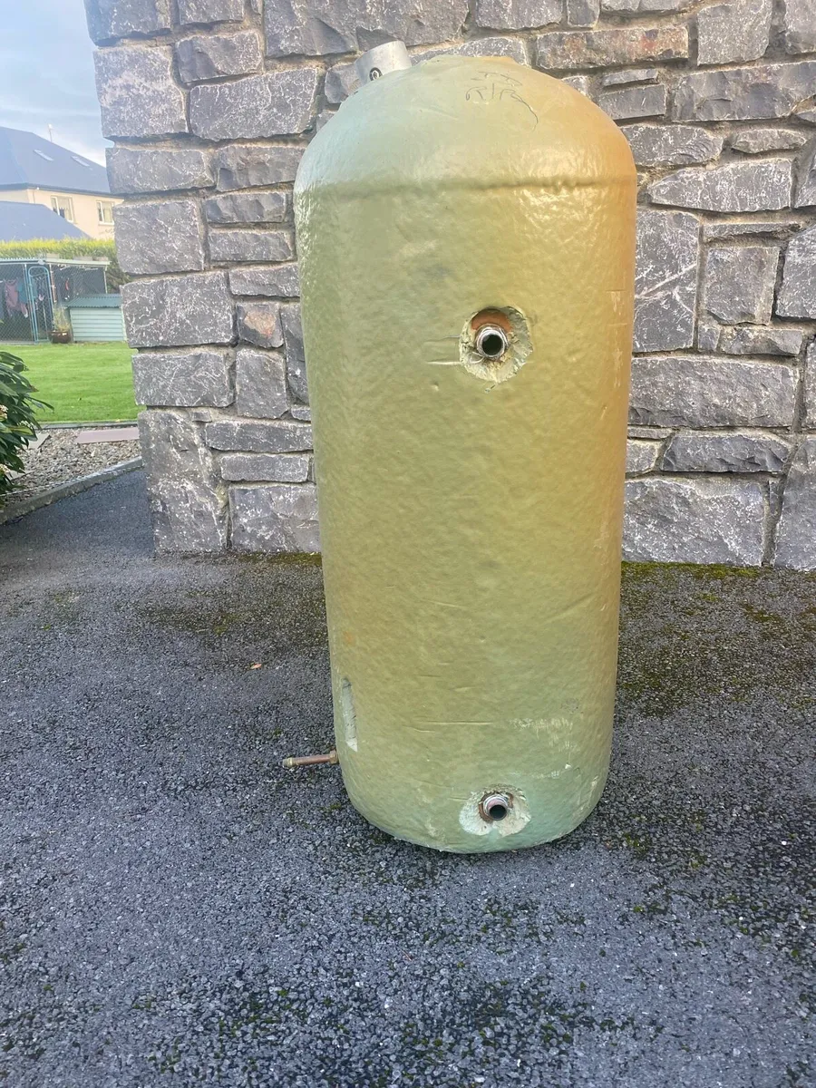 120 Litre Single Coil Hot Water Cylinder - Image 2