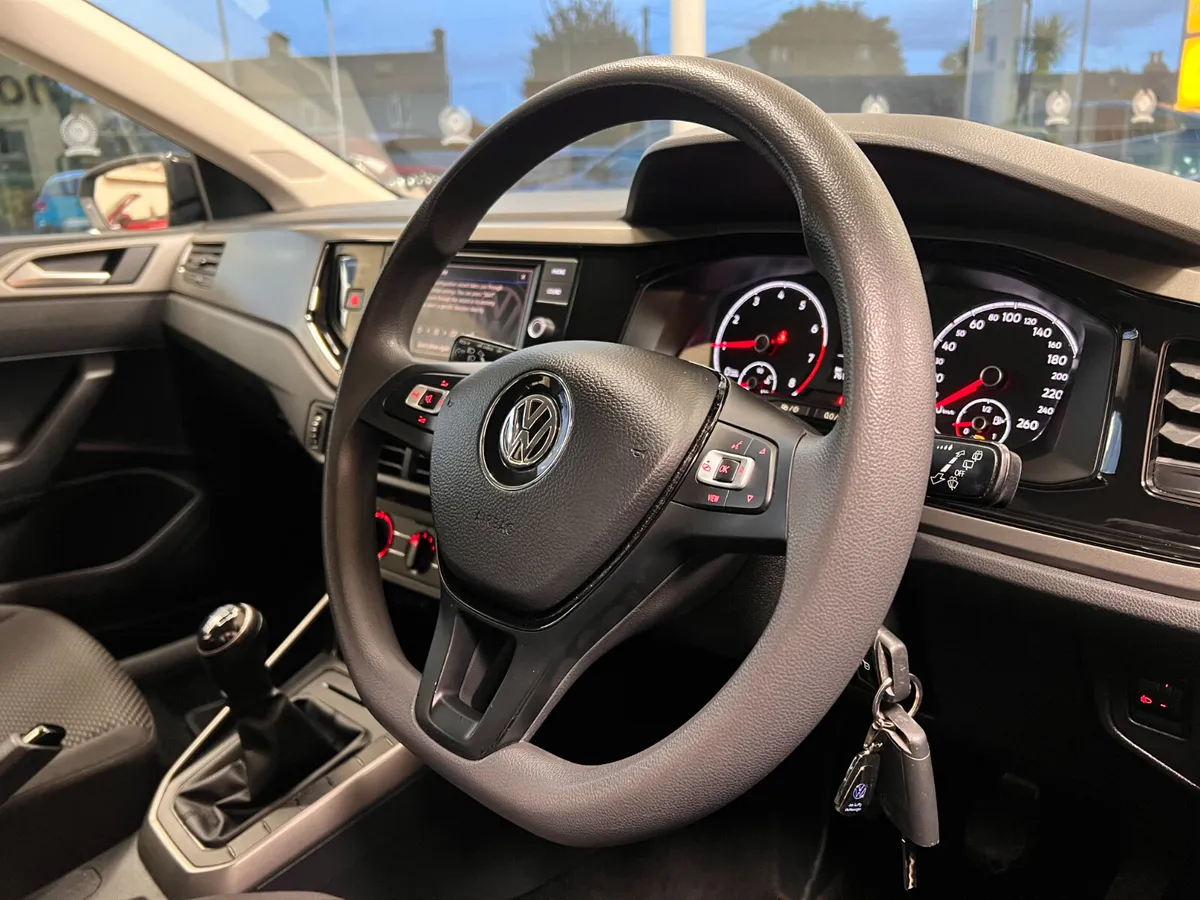 As New Low Kms TRENDLINE 1.0 TSI MANUAL 95 BHP www - Image 4