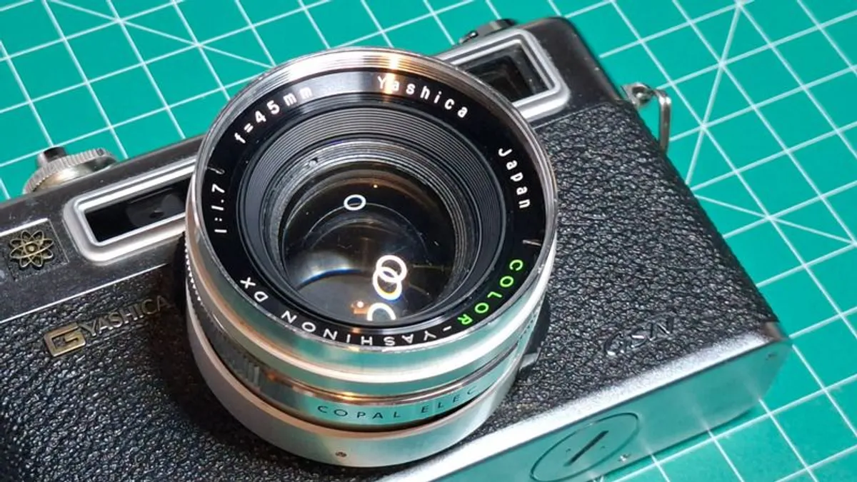 Yashica Electro 35 GSN - Image 4