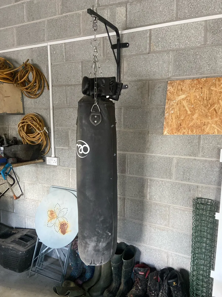 Boxing bag - Image 1