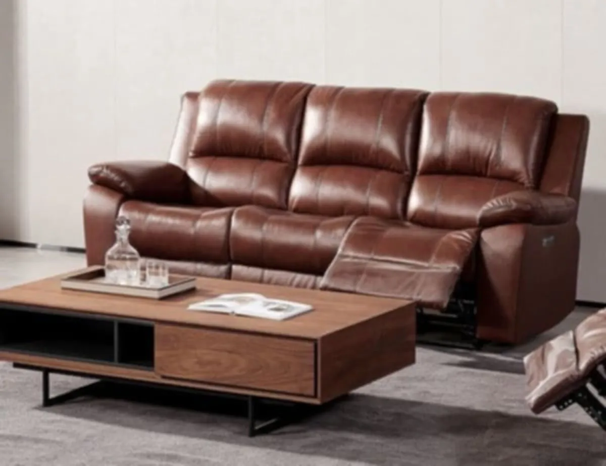 Brand new 3 seater recliner couch reduced