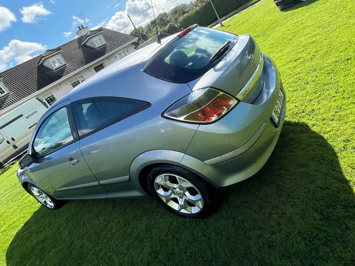 Vauxhall Astra - Image 3