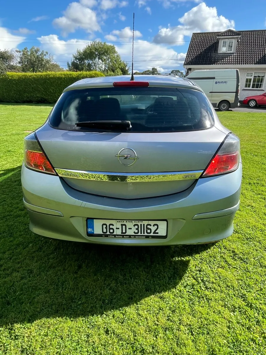 Vauxhall Astra - Image 4