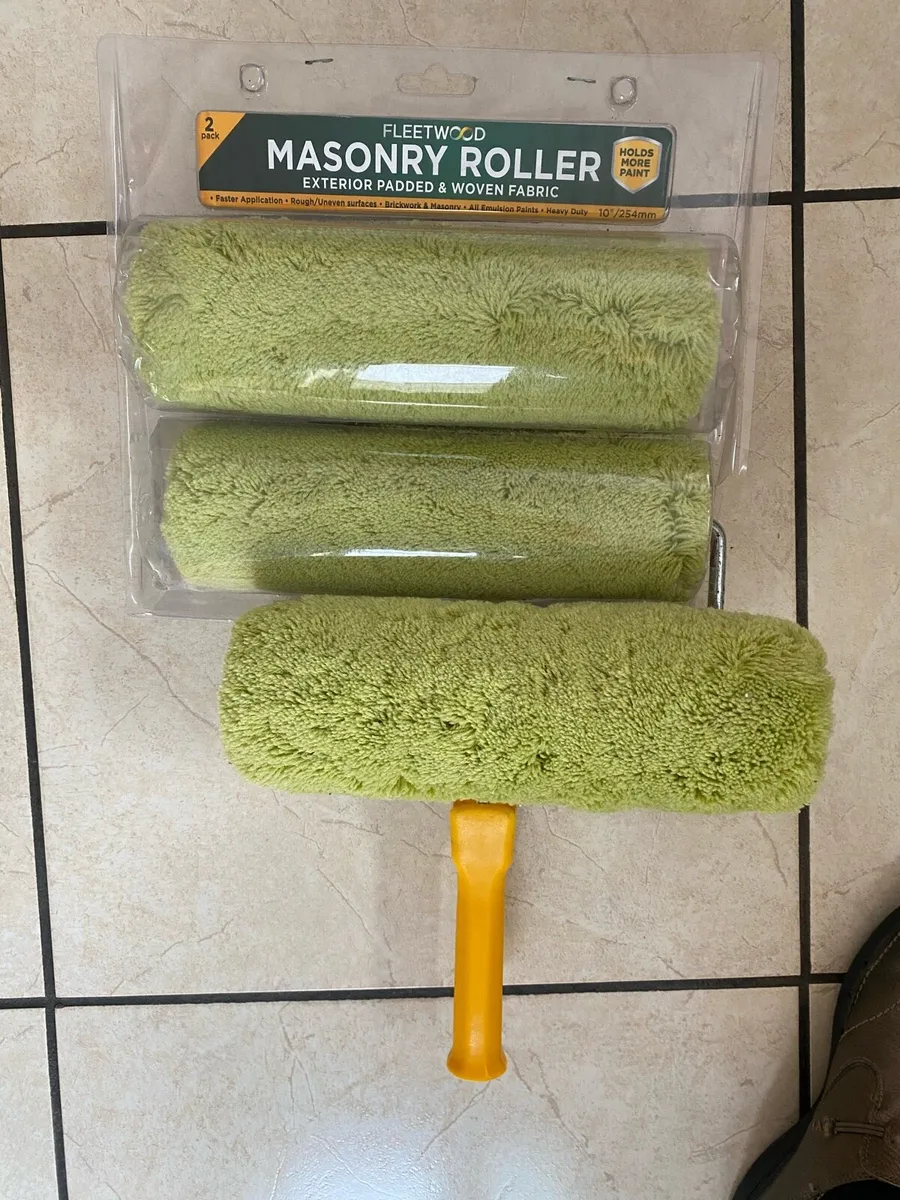 NEW Fleetwood Masonry Roller Set - Image 1