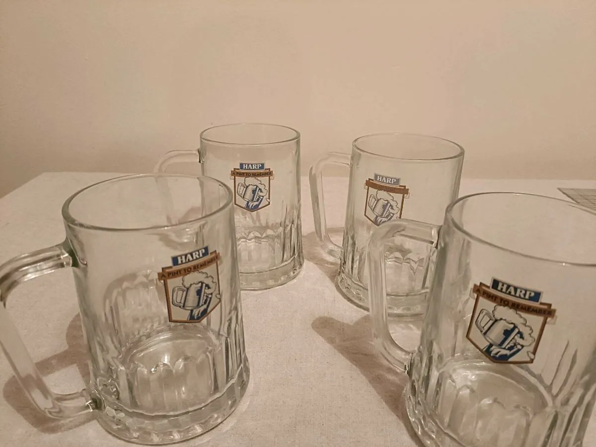Harp Vintage Beer Glasses - Image 2