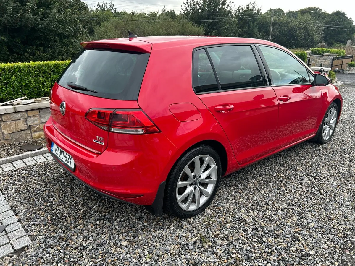 2015 Volkswagen Golf 1.6TDI Highline - Image 4