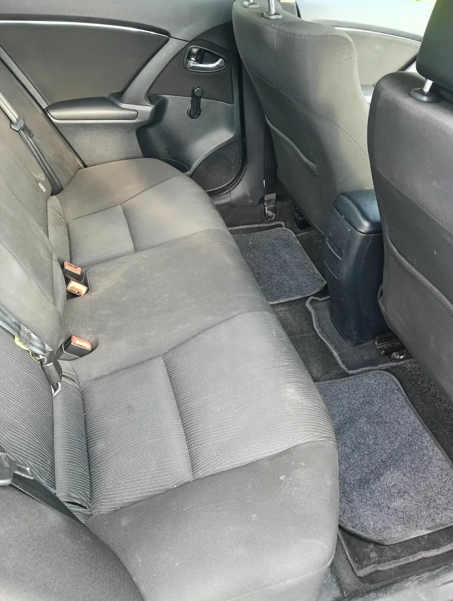 2010 Avensis 15 Months NCT - Image 3