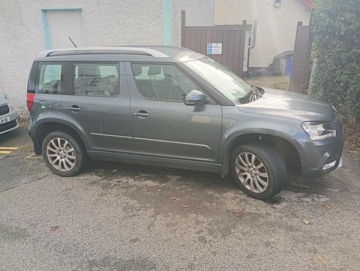 SKODA YETI 1.2 FULL LEATHER Auto - Image 1