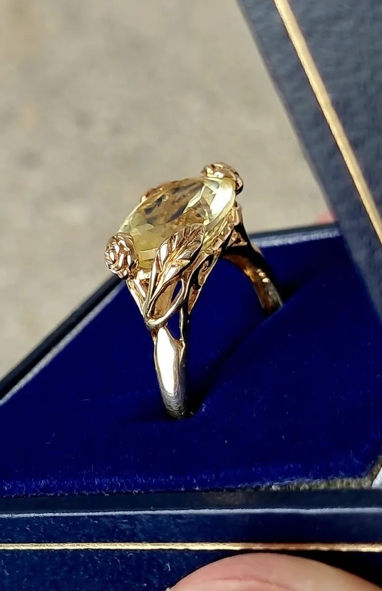 9ct Gold Lemon Citrine Solitaire Ring - Image 4