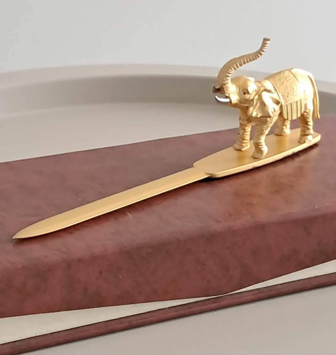 Elephant letter opener - Image 1