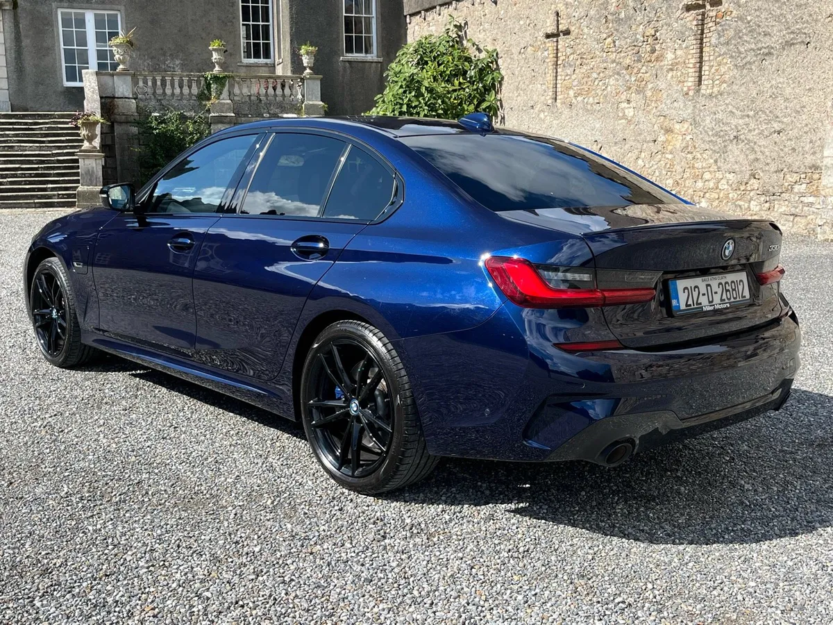 BMW 330e Hybrid M sport (NCT 11/27) - Image 2