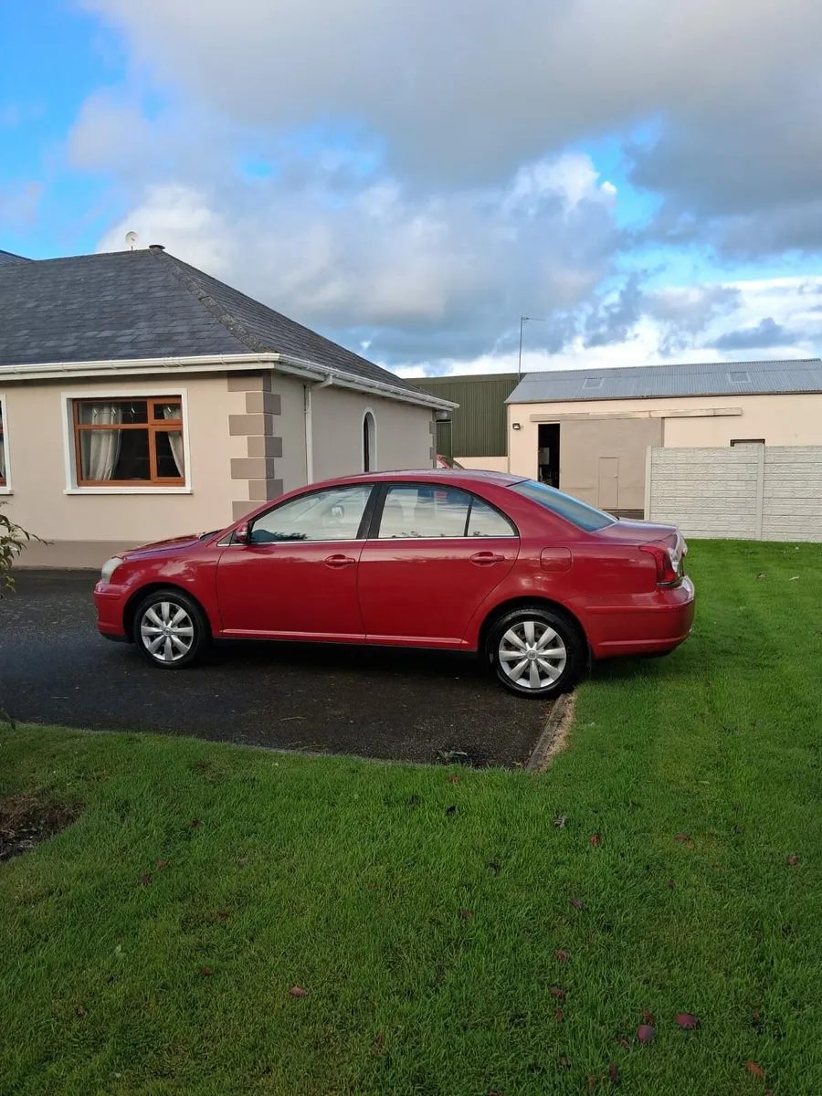 Red Toyota Avensis 2.0L Diesel Manual - Image 4