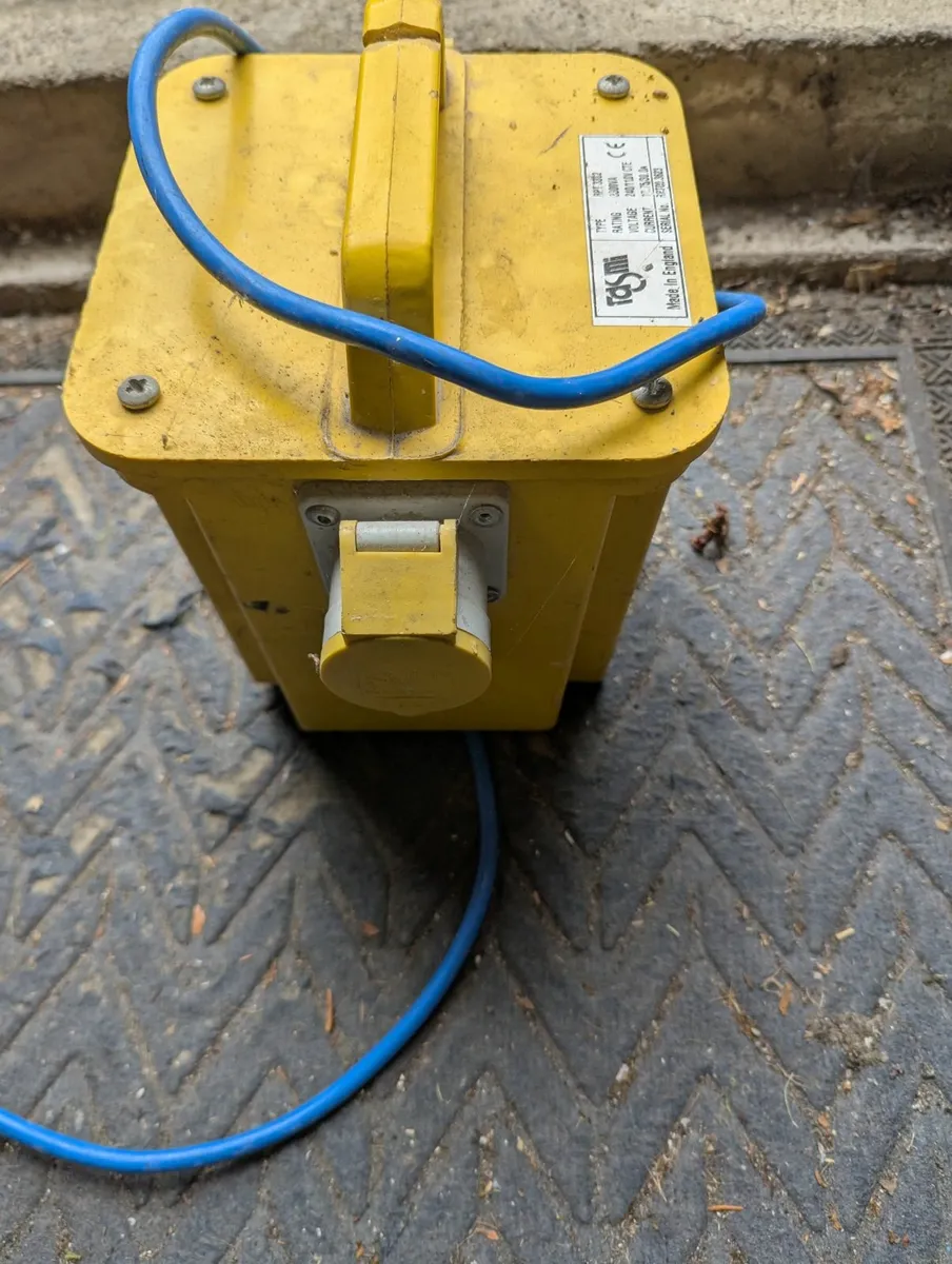 Hilti TE 1 drill case transformer extension lead - Image 2