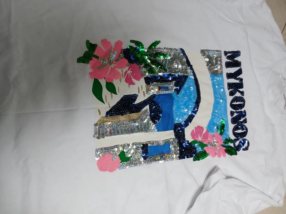 Ladies tops and jeans - Image 3