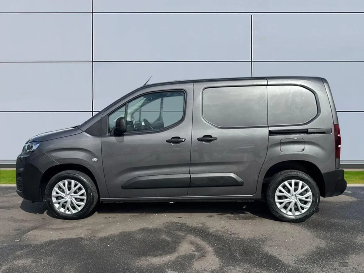 212 Citroen Berlingo Low Km - Image 4