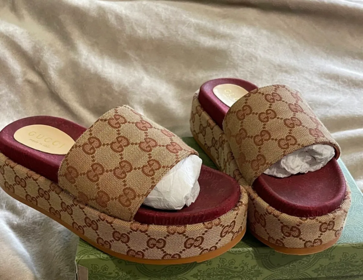 Gucci Platform Slippers (size 6) - Image 1