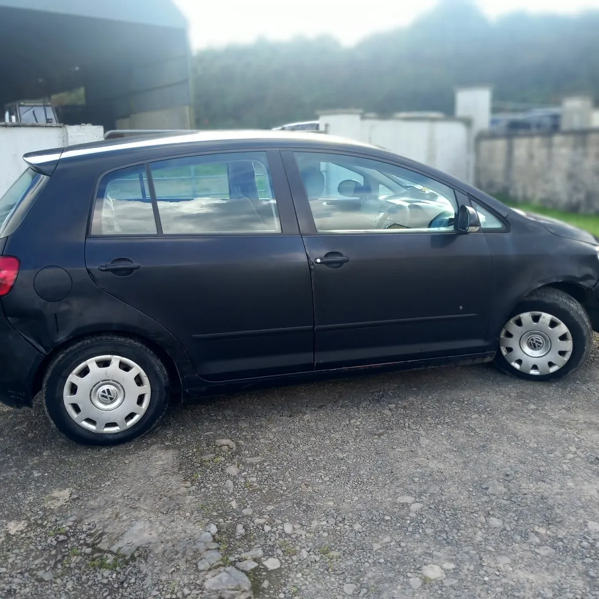 Volkswagen Golf 2010 - Image 3