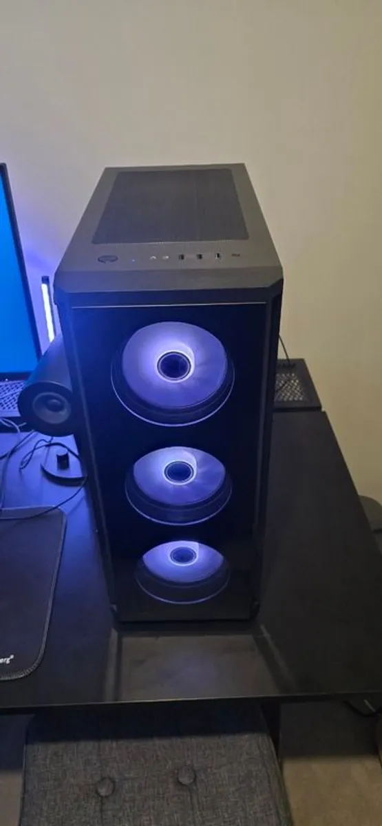 Gaming PC & 4k Monitor 144hz - Image 4