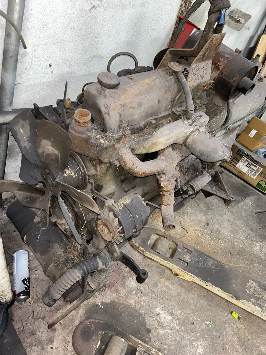 Industrial Ford 4 cylinder - Image 2