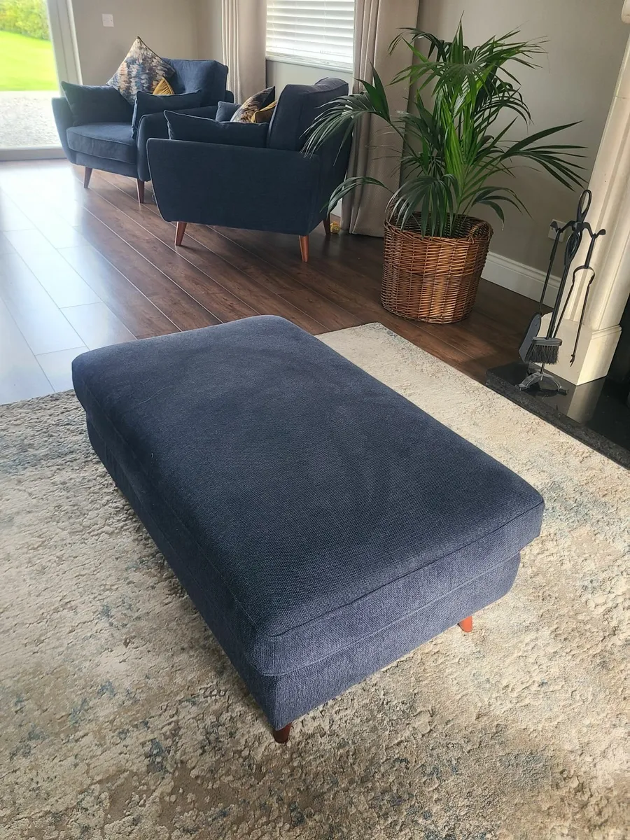 Sofa - Image 3