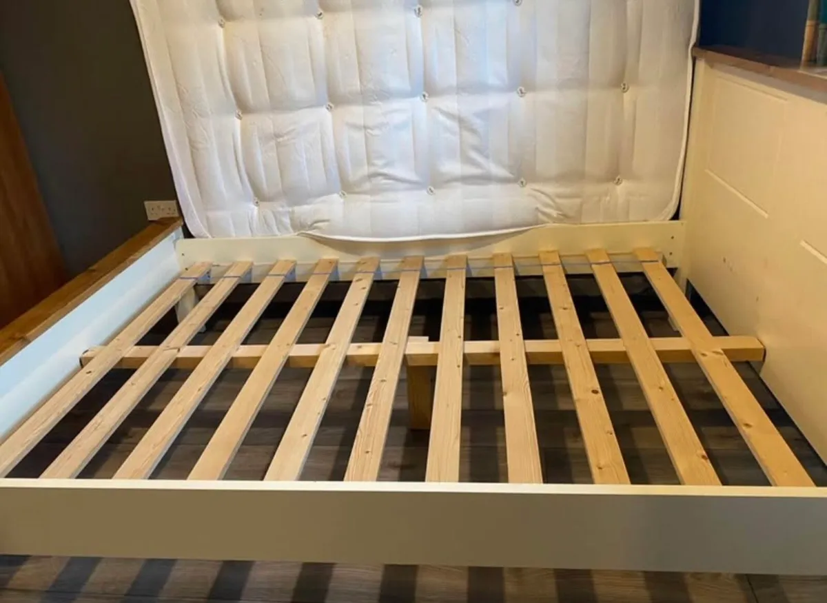 Double bed - Image 4
