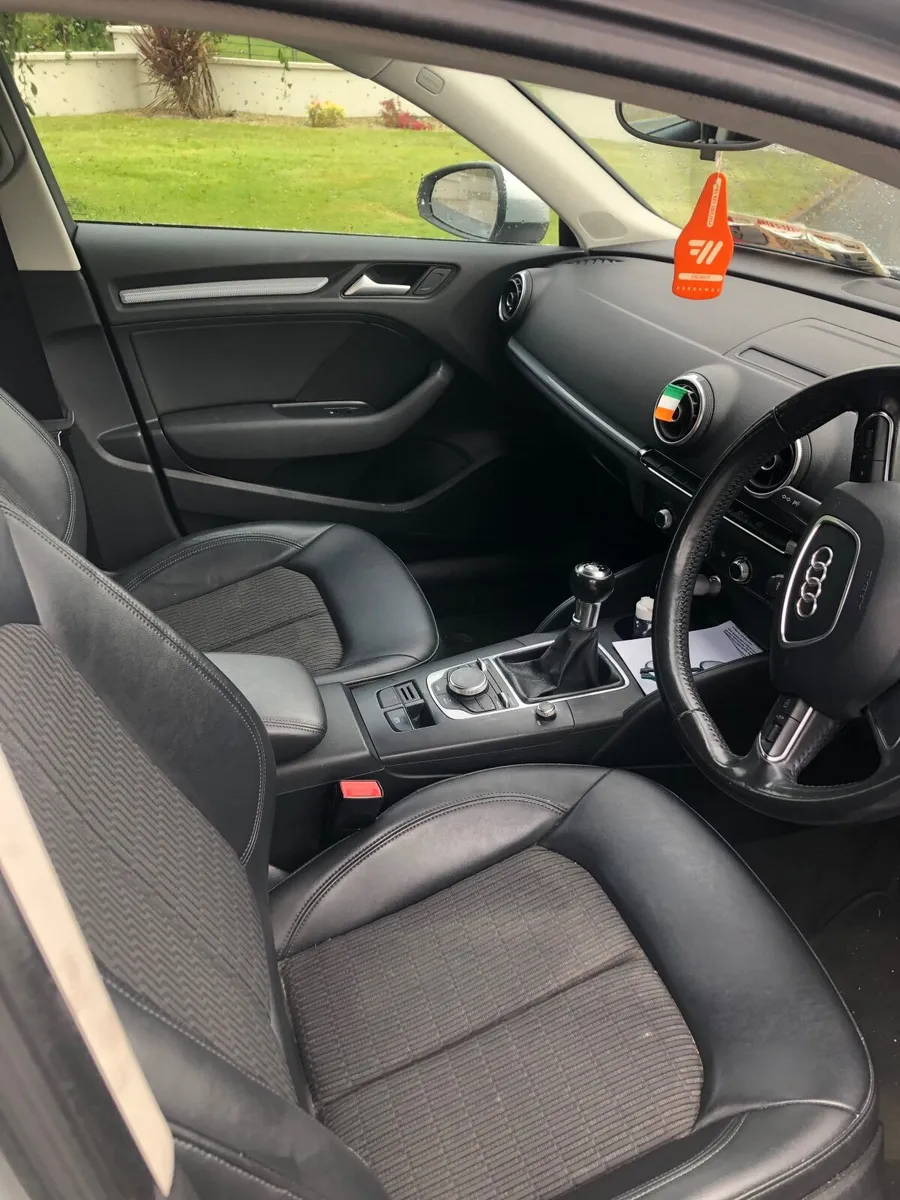 Audi A3 1.6 TDI SE 4DR - Image 3