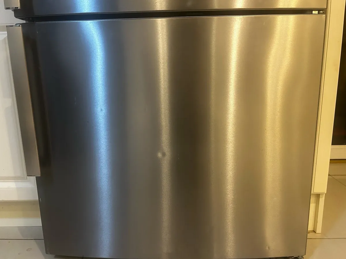 Whirlpool Fridge Freezer - Image 3