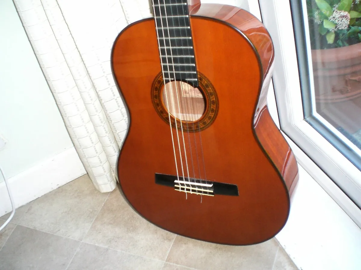 Mint Condition Valencia CG-180 Classical Guitar. - Image 1