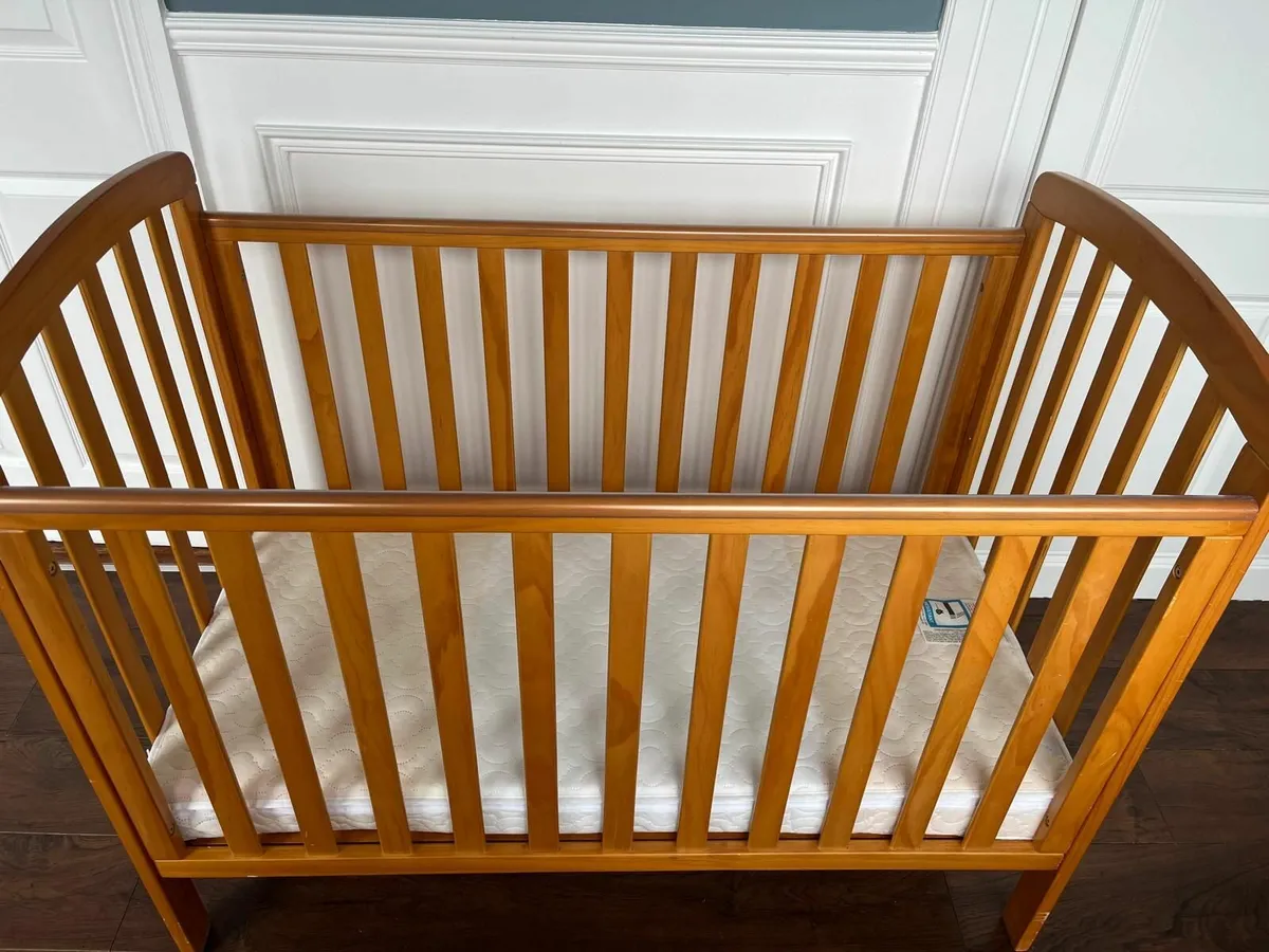 Cot & mattress - Image 2