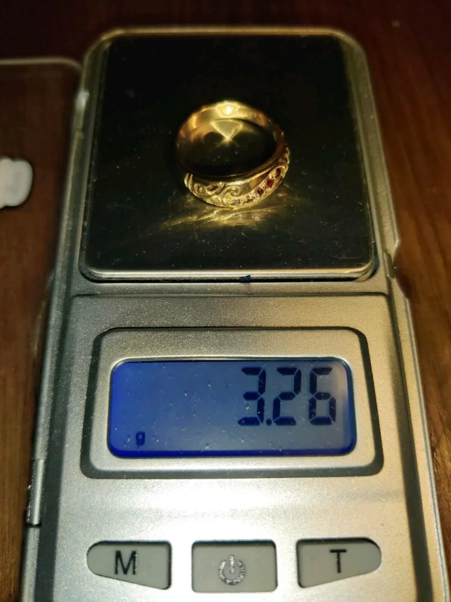CELTIC GARNET, 9CT Gold Vintage Unisex Signet Ring - Image 3