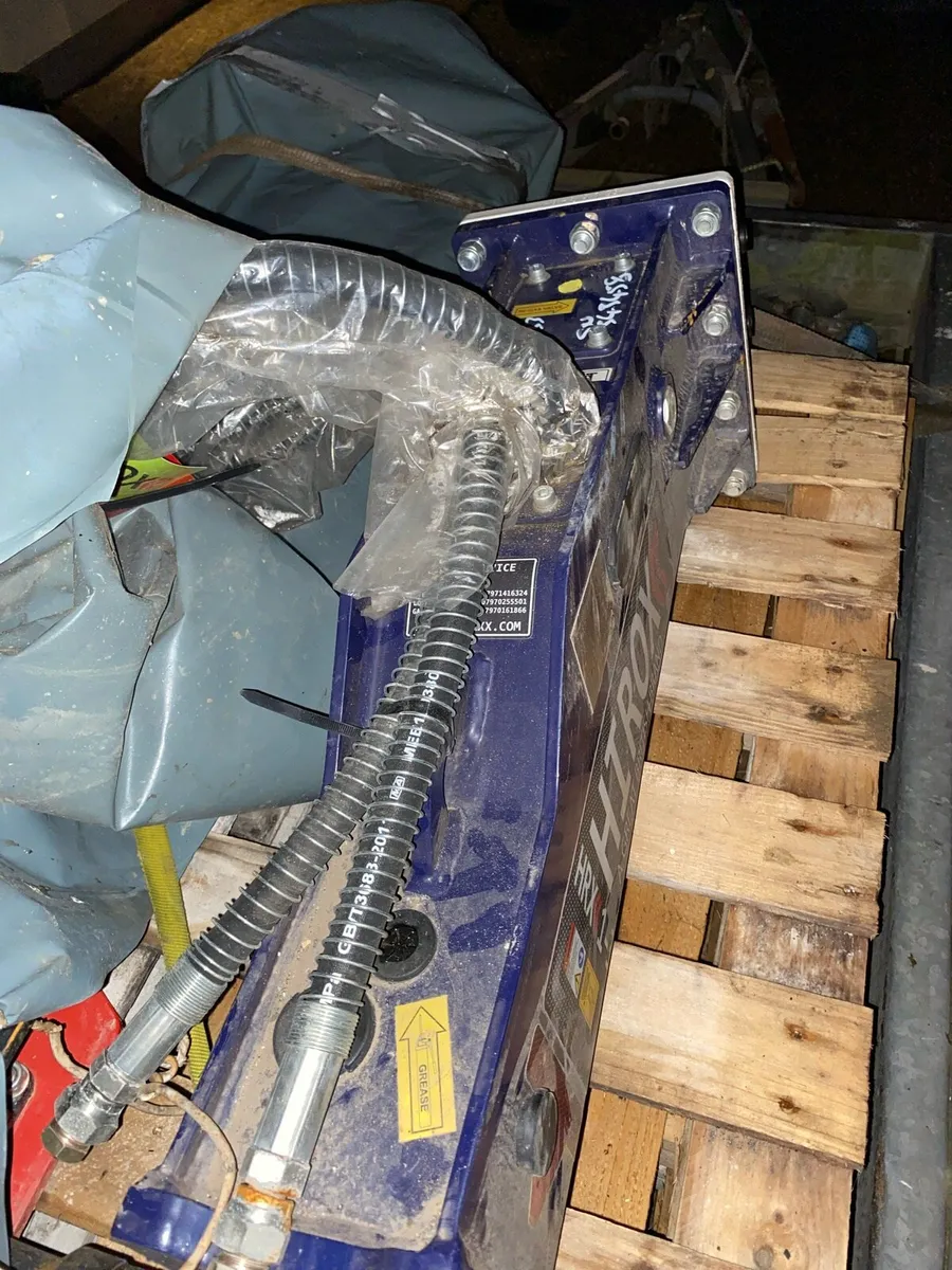 3tonne digger breaker - Image 4