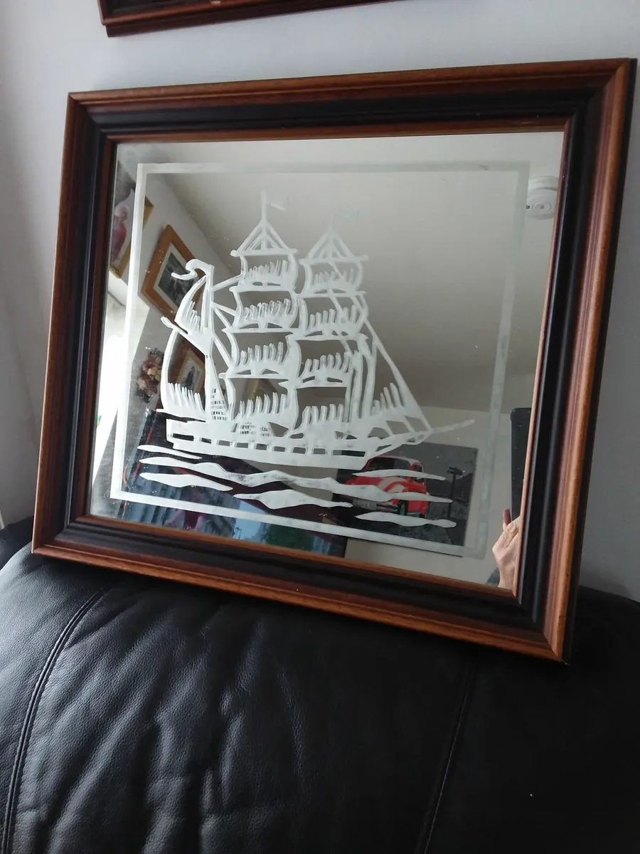 Ship mirror
