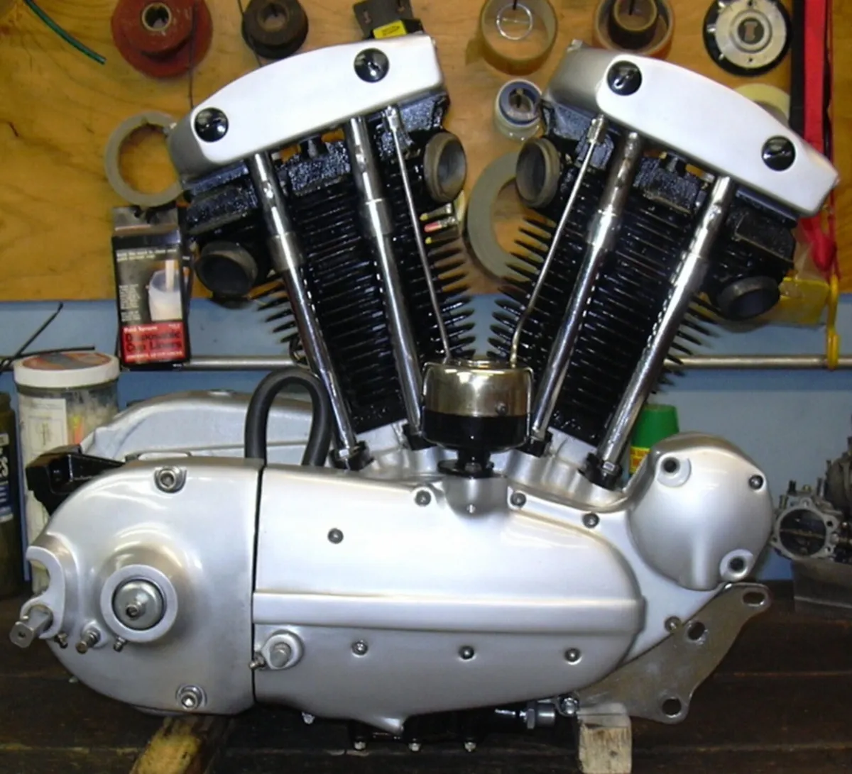 V twin engine