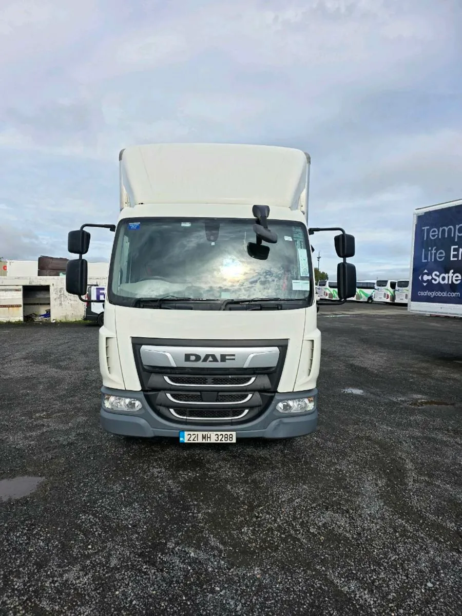 2022 Daf LF 180 12 tonne - Image 2