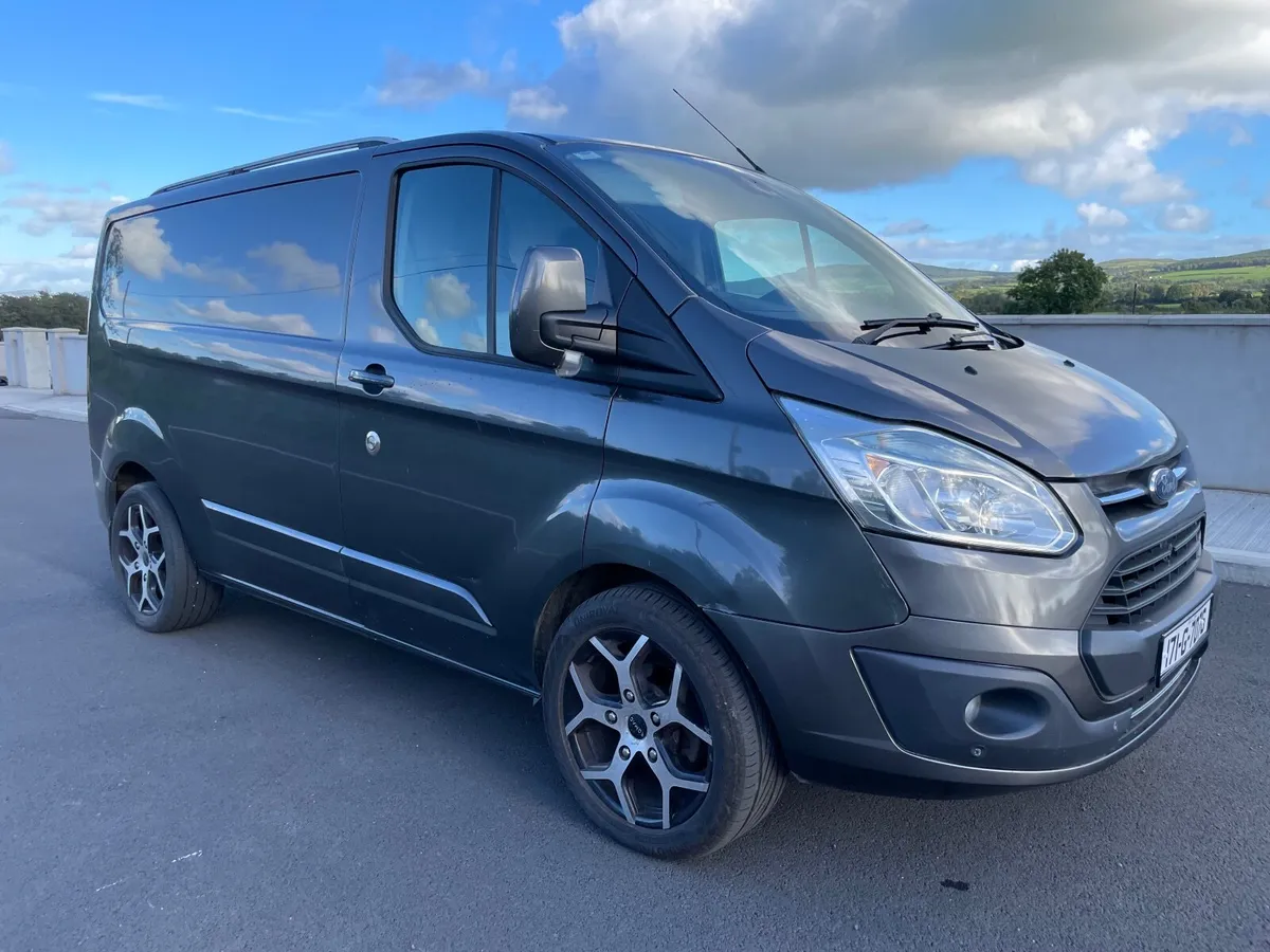 Ford Transit Custom 2017 2.0 diesel - Image 1