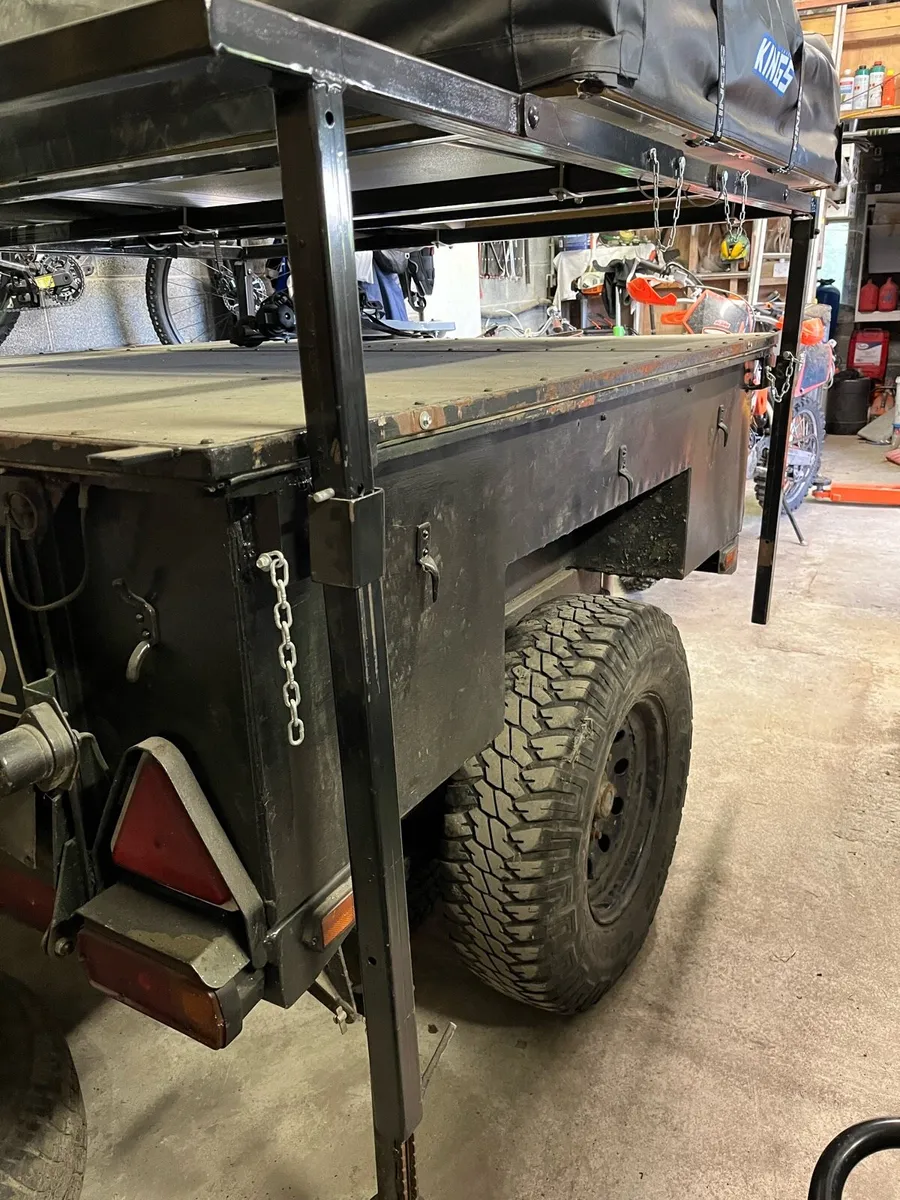 Sanky camping trailer - Image 4