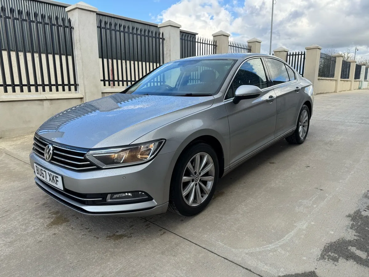 2017 Passat business edition DSG AUTO - Image 1