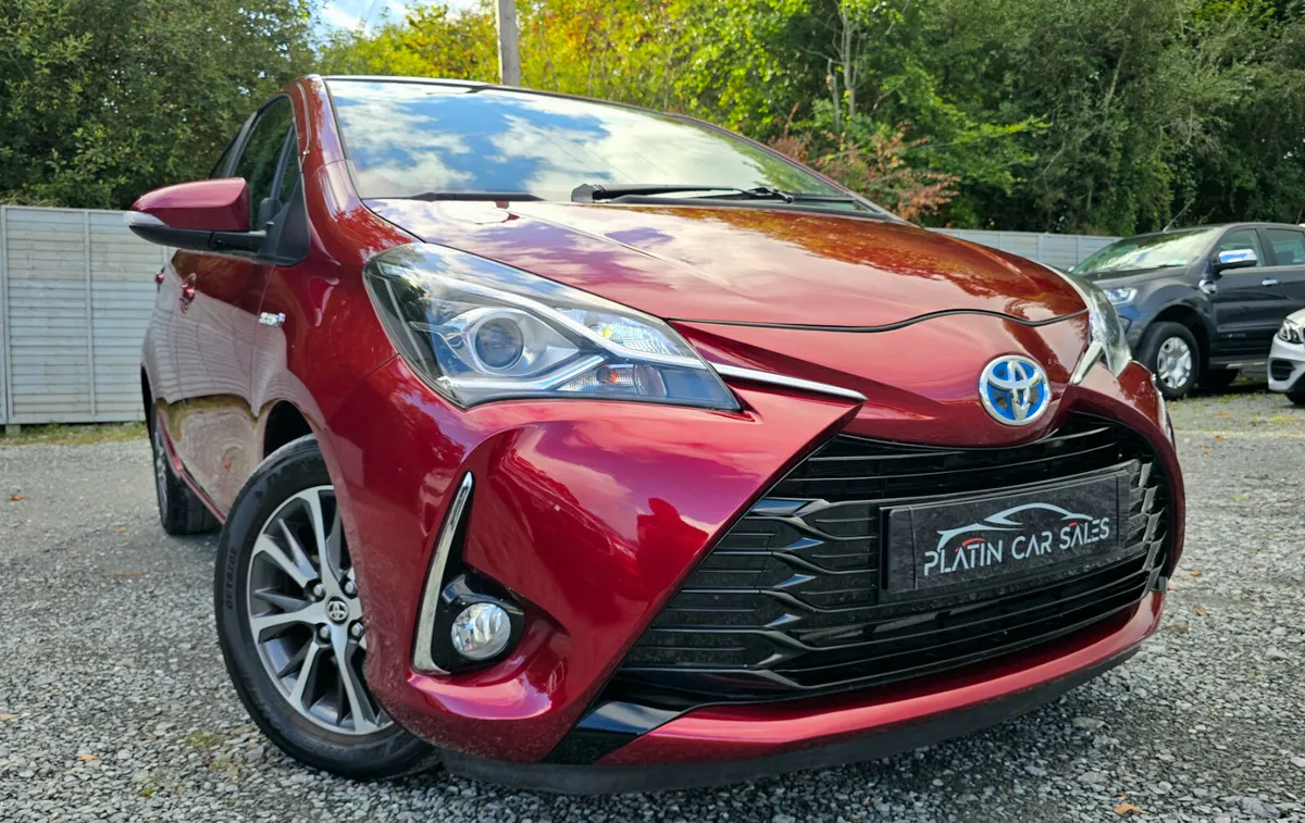🔥 2018  Toyota Yaris 1.5 Automatic Petrol Hybrid - Image 1