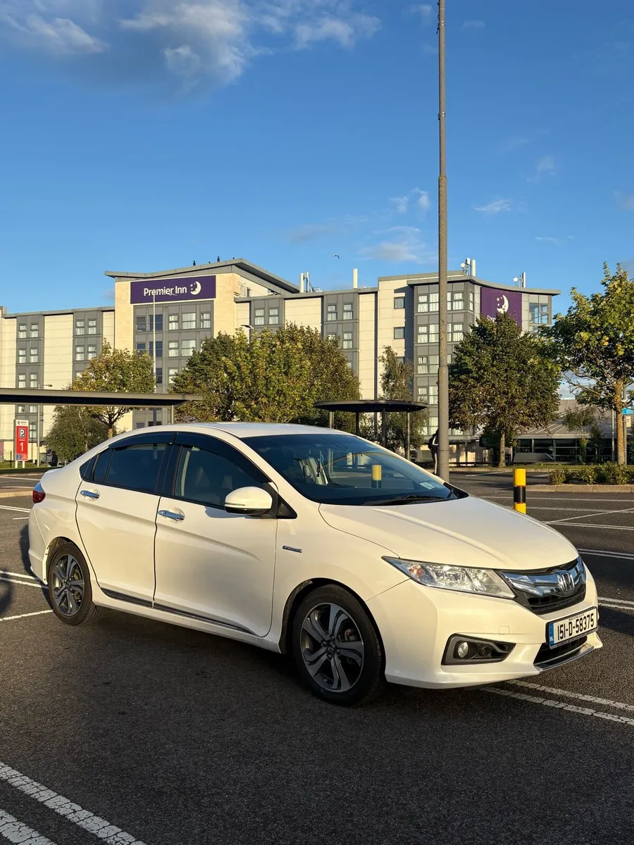 Honda Grace 2015 - Image 2