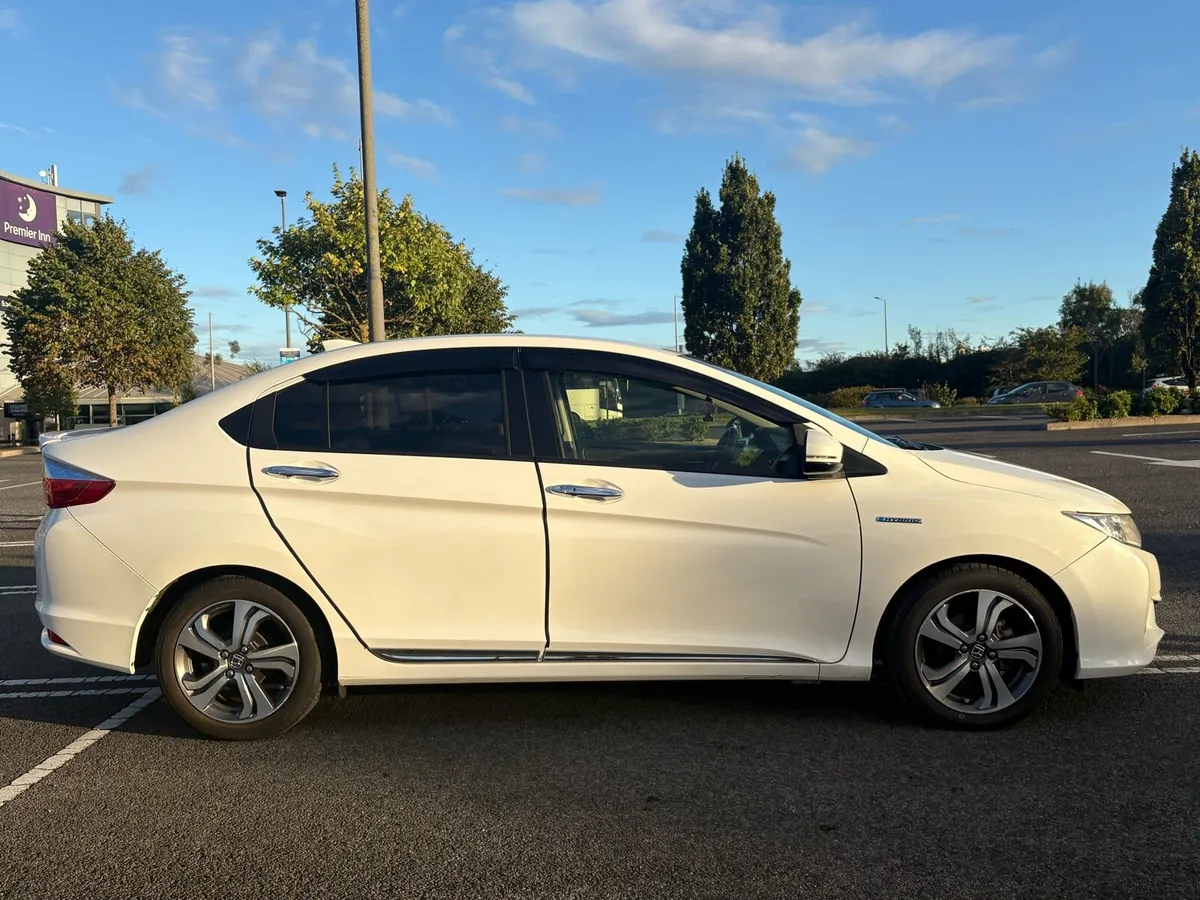 Honda Grace 2015 - Image 4