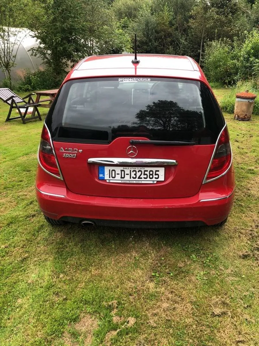 2010 Mercedes Benz A160 - Image 2
