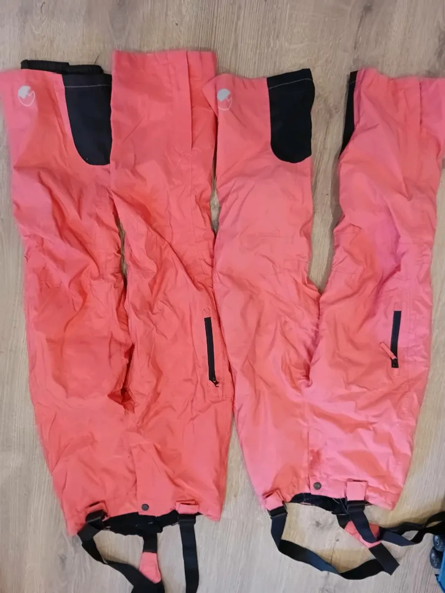 Ski gear - Image 2
