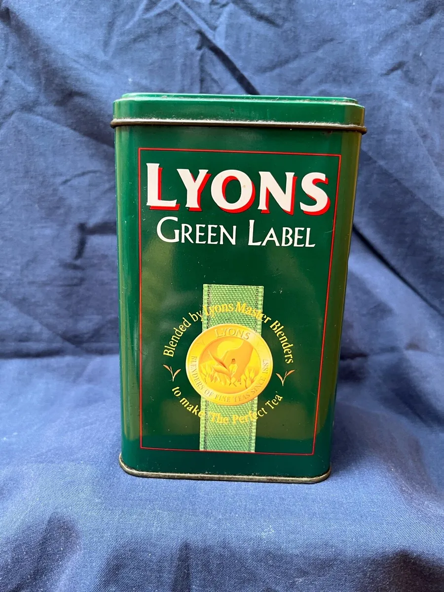 Lyon’s tea tin - Image 1
