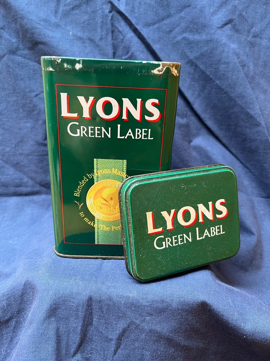 Lyon’s tea tin - Image 3