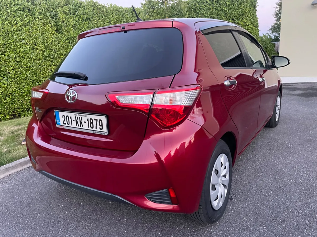 Toyota Vitz Automatic - Image 2