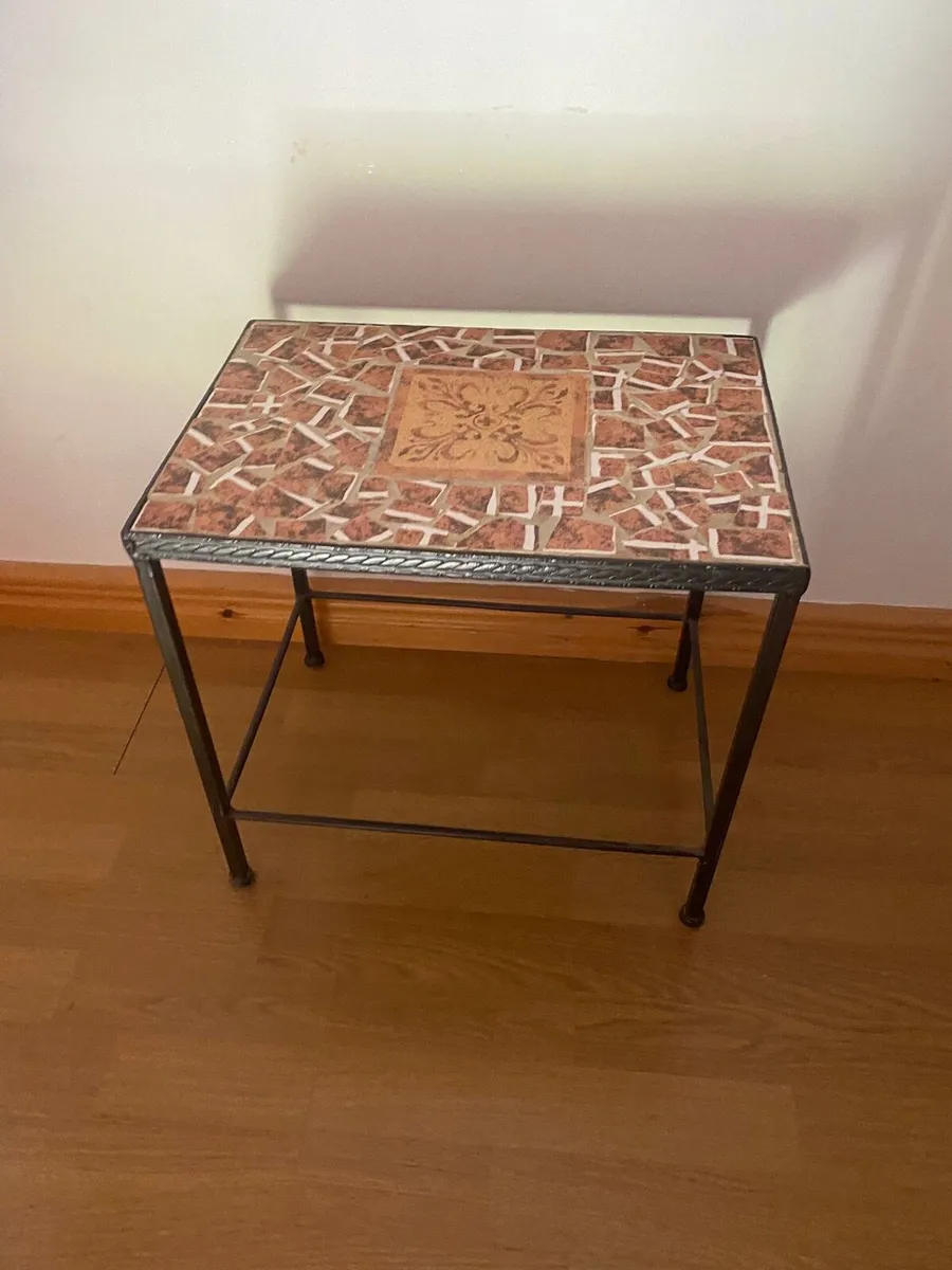 Tables - Image 4