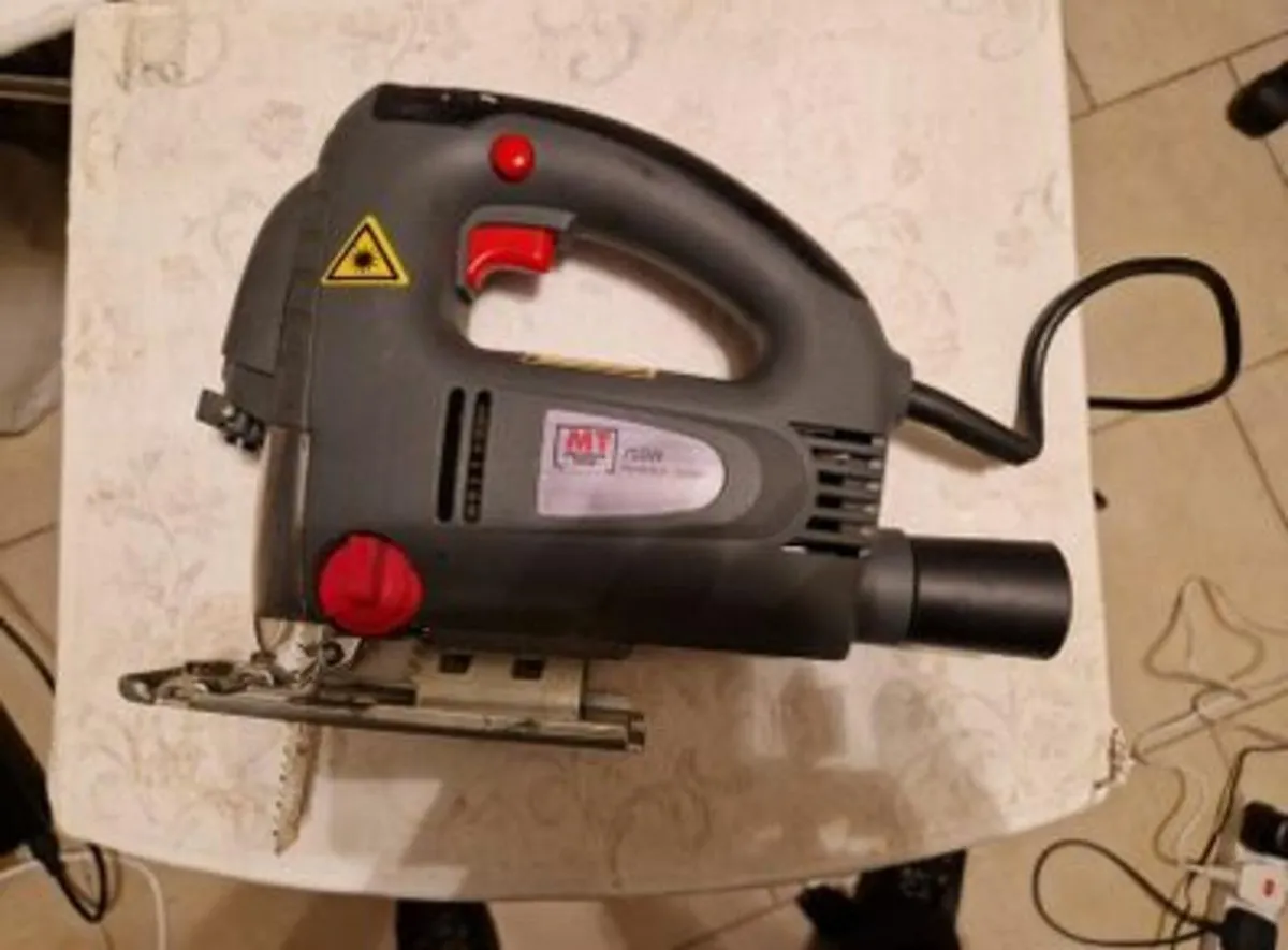 Millenium Tools Proffessional 750W Pendulum Jigsaw - Image 1